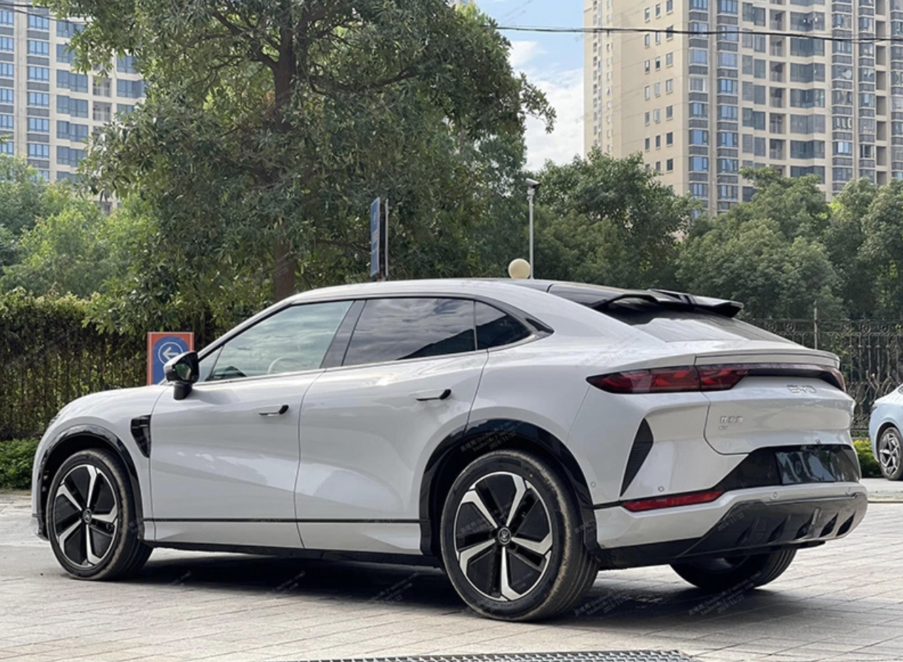 BYD BYD BYD BYD BYD BYD BYD Song L EV — Pure Electric Mid-Size Crossover for Global Export BYD BYD BYD BYD BYD BYD BYD Song L EV — Pure Electric Mid-Size Crossover for Global Export