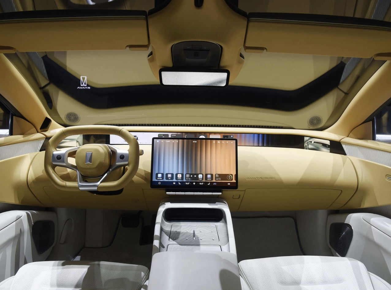 Avatr 12 Electric Car with Premium Interior Low Mileage Max Erev 705km CLTC Harmonyos System Discount Price for New Used EV Avatr 12 Electric Car with Premium Interior Low Mileage Max Erev 705km CLTC Harmonyos System Discount Price for New Used EV