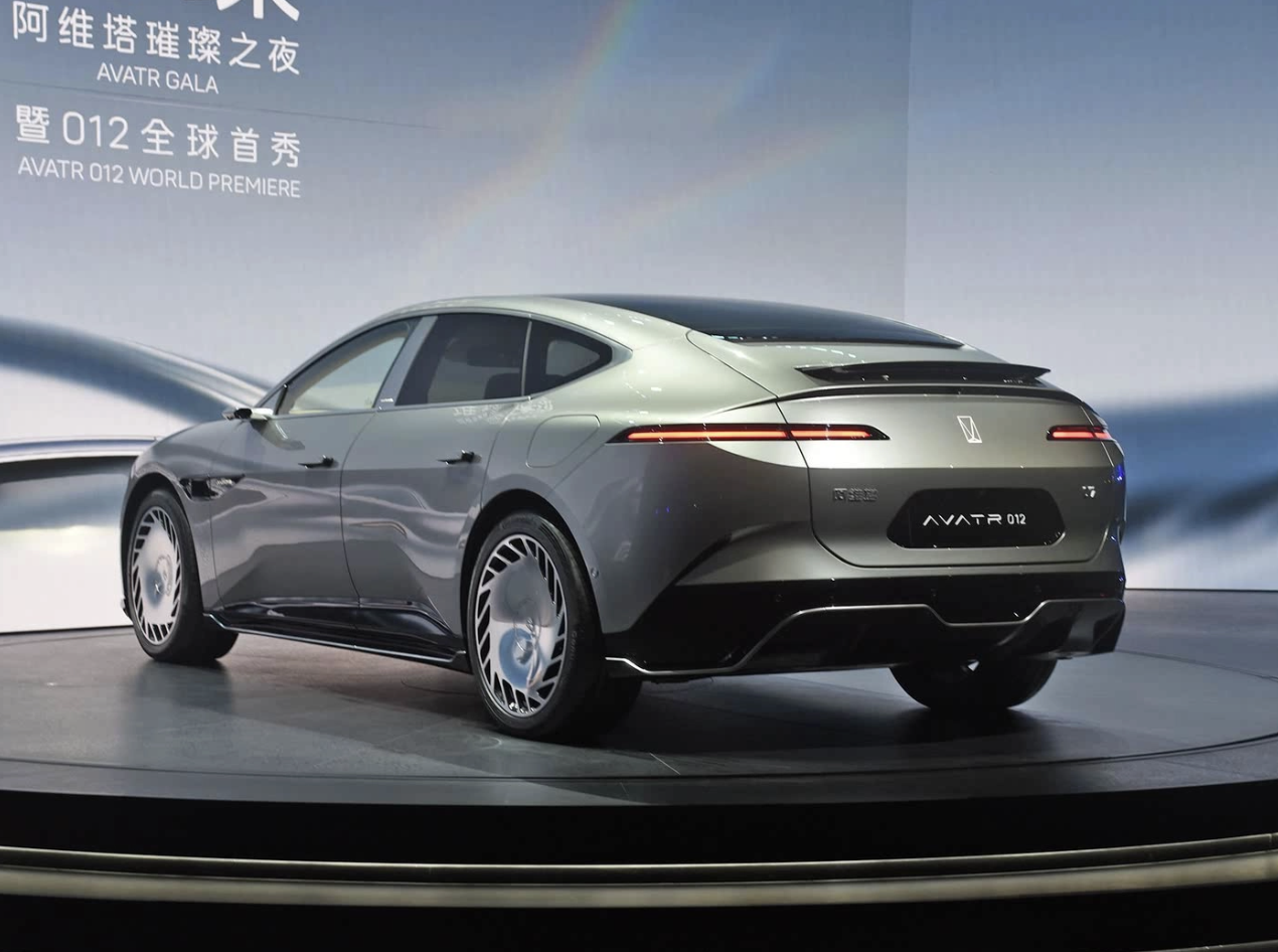 Avatr 12 Electric Car with Premium Interior Low Mileage Max Erev 705km CLTC Harmonyos System Discount Price for New Used EV Avatr 12 Electric Car with Premium Interior Low Mileage Max Erev 705km CLTC Harmonyos System Discount Price for New Used EV