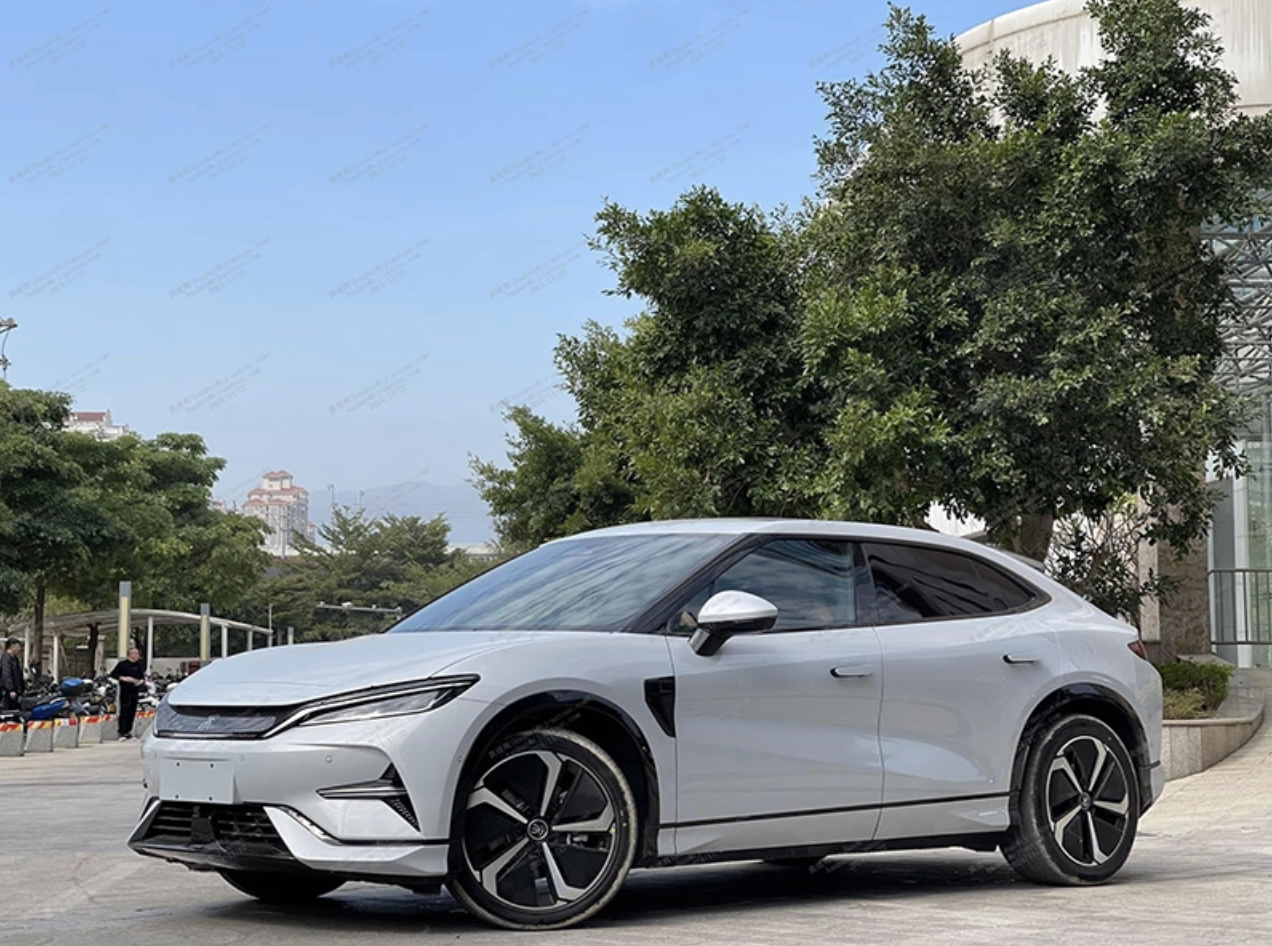 Best 7-Seater Electric Cars From China (2025): Space, Range, Charging
