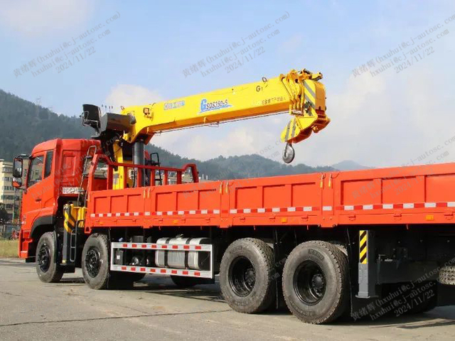 8X4- Tianlong 360 Horsepower